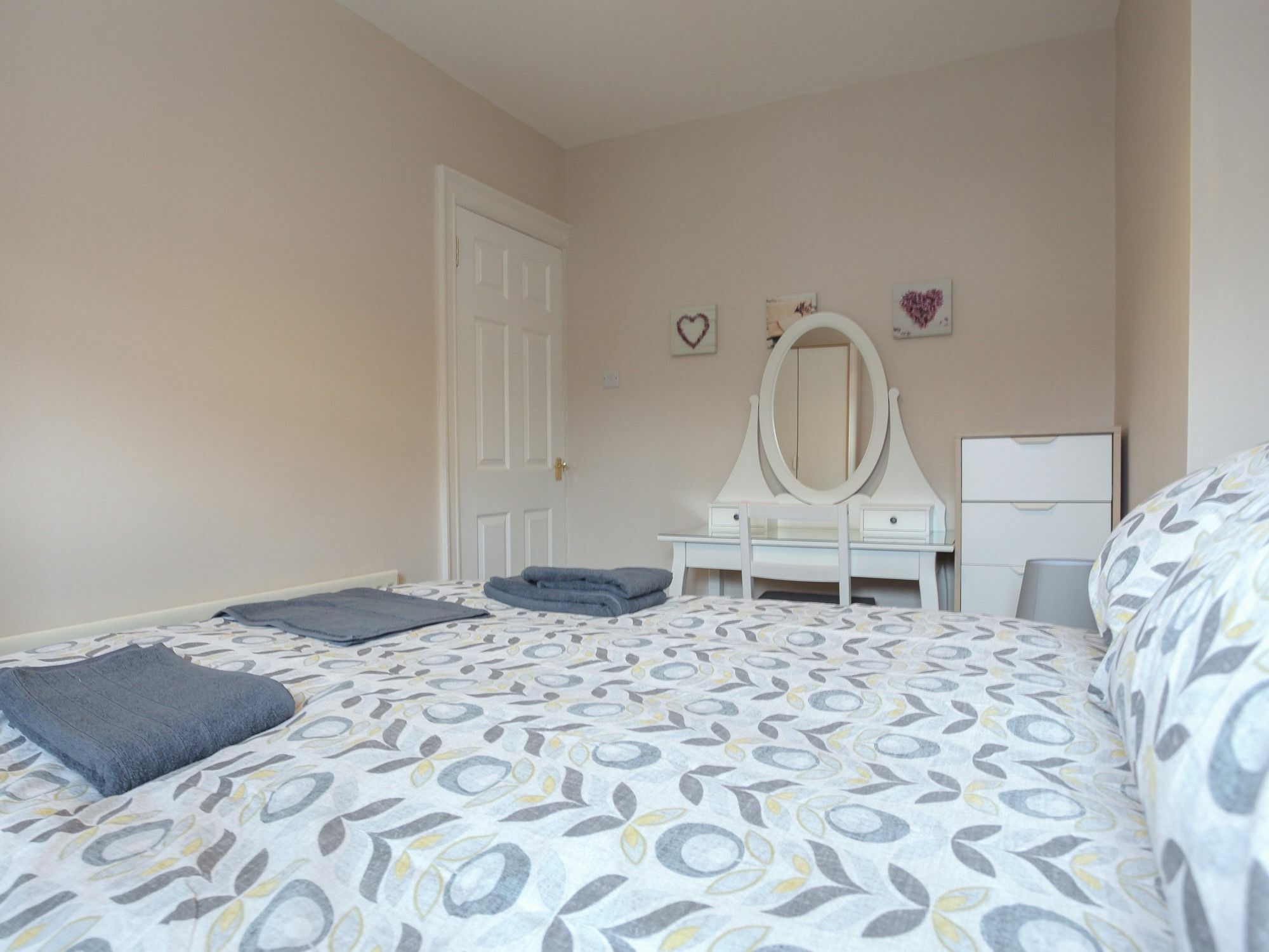 Kingston Serviced Accommodation - Donegall Avenue Belfast Eksteriør billede